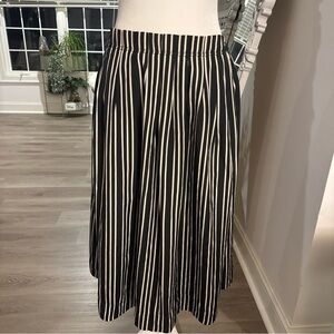 J. Crew Mercantile Womens Black & White Striped Pleated Midi Skirt Size 6